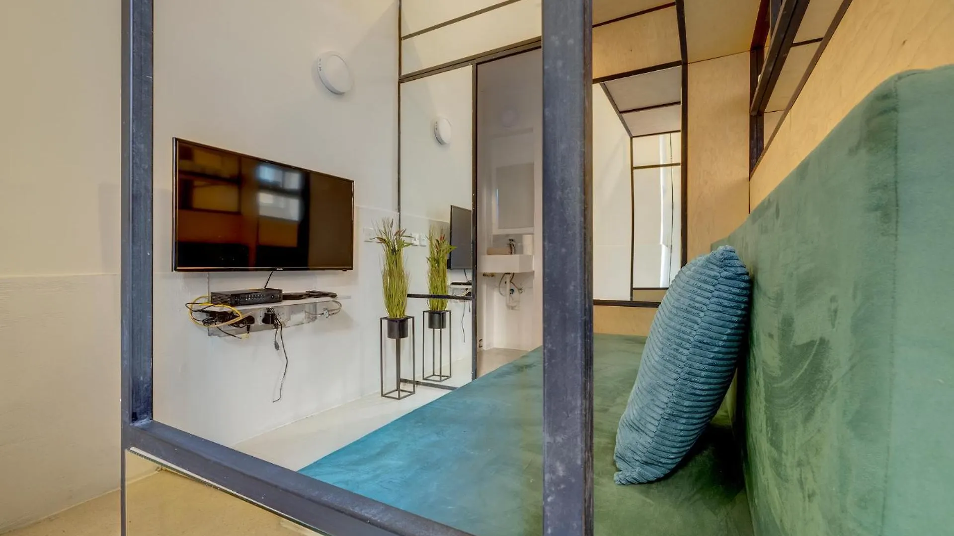 Trendy Studio Retreat In Historic La Valletta 0*,